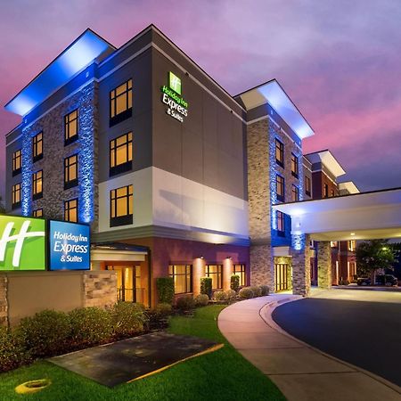 Holiday Inn Express & Suites Lexington By Ihg Exterior photo