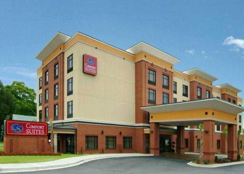 Holiday Inn Express & Suites Lexington By Ihg Exterior photo