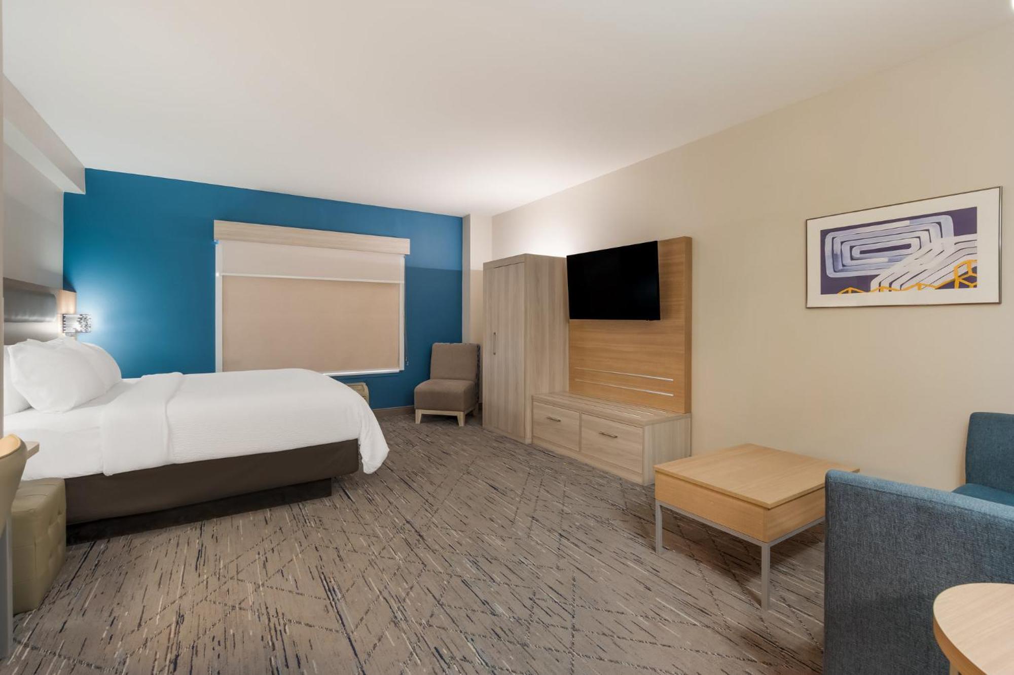 Holiday Inn Express & Suites Lexington By Ihg Exterior photo